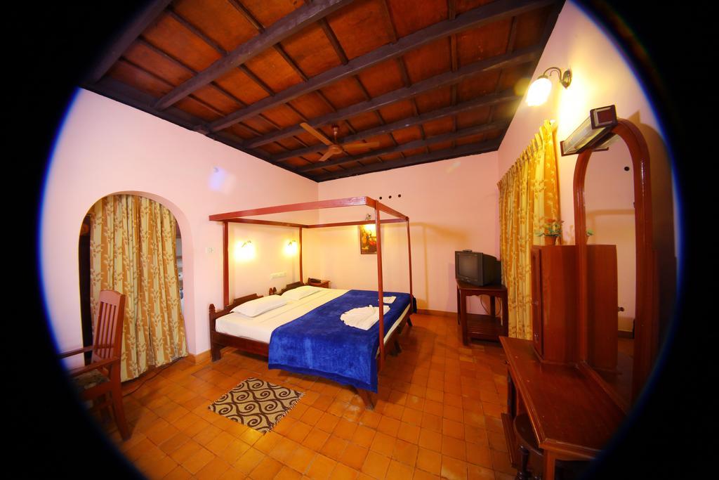 Athreya Ayureveda Centre Hotel Kottayam Bilik gambar